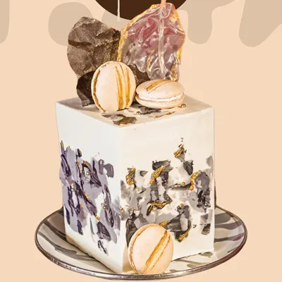 Royal Macaroon - Cake Catalog by Jackson Lily's